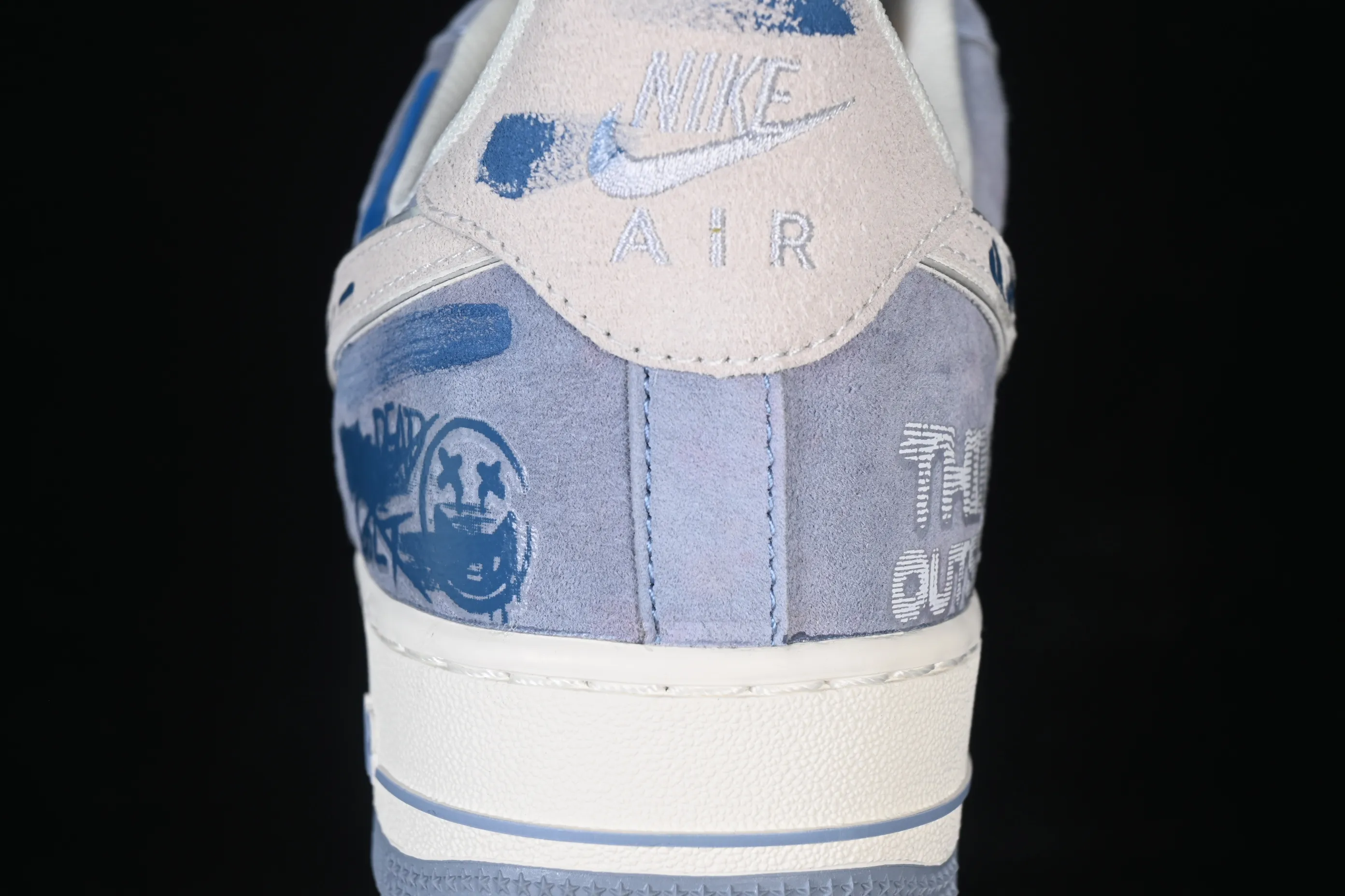 All categories Nk Air Force 1 Air Force series Nk Air Force 1 Low Air Force low-top Nike Air Force 1'07 Low "Emotional Sketch" Hand-painted graffiti Emotional sketch Air Force 1 low-top casual sneakers CD1212-111